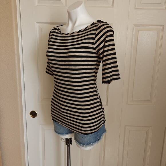 Green Envelope striped tee sz M - Picture 3 of 8
